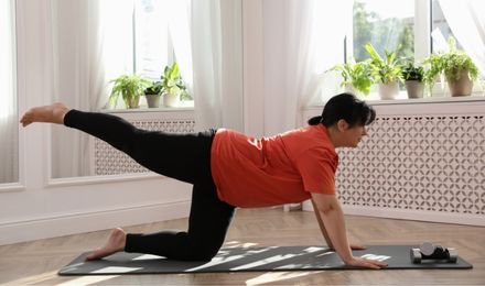 Lady yoga